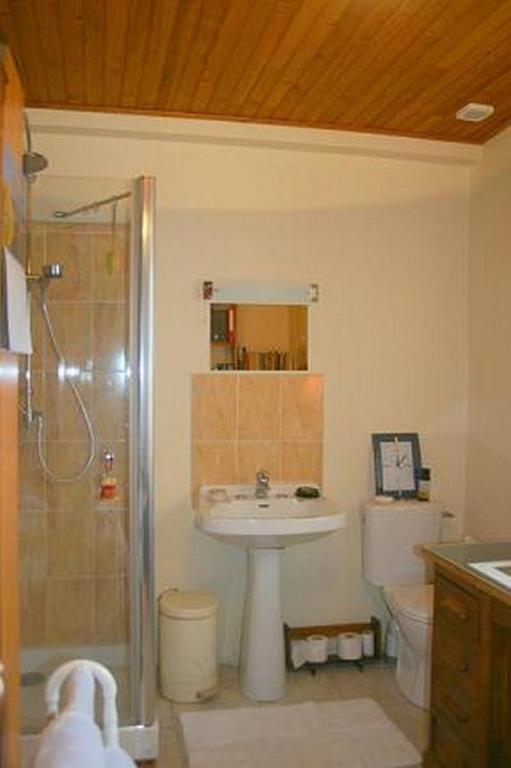 Chambres D'Hotes Chez Carolyn Villefranche-du-Périgord Стая снимка